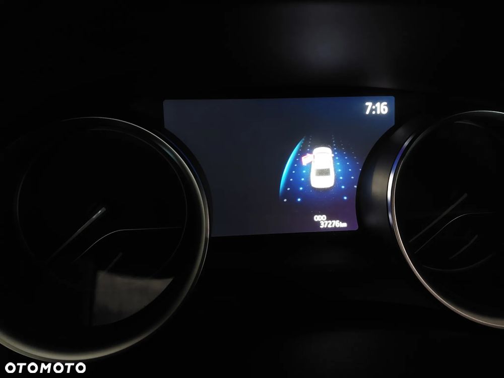 Toyota Camry - 14