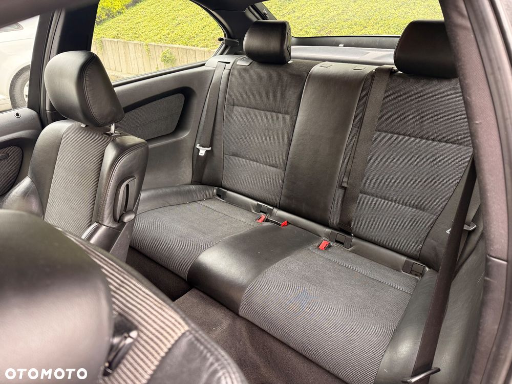 BMW Seria 3 316ti - 9