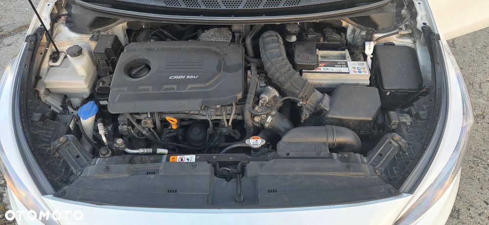 Kia Ceed 1.6 CRDi S - 24