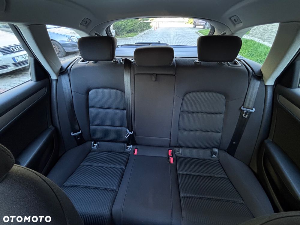 Audi A4 Avant 2.0 TDI Multitronic - 12