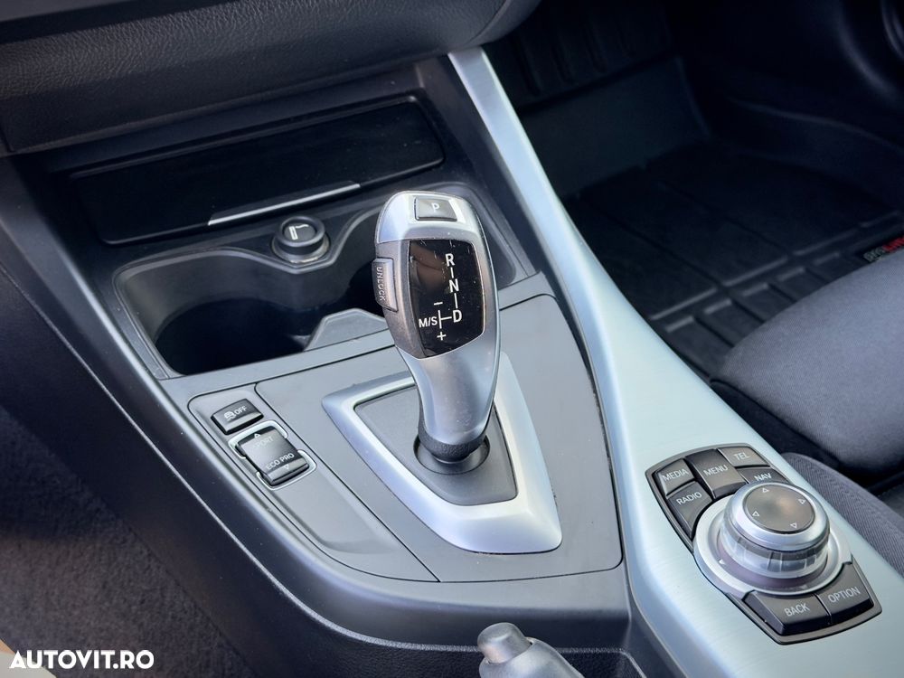 BMW Seria 1 - 10
