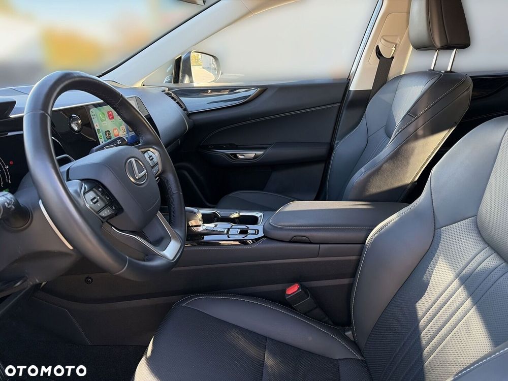 Lexus NX 350h Prestige 2WD - 15