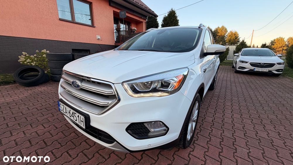Ford Kuga 2.0 TDCi FWD Titanium - 11
