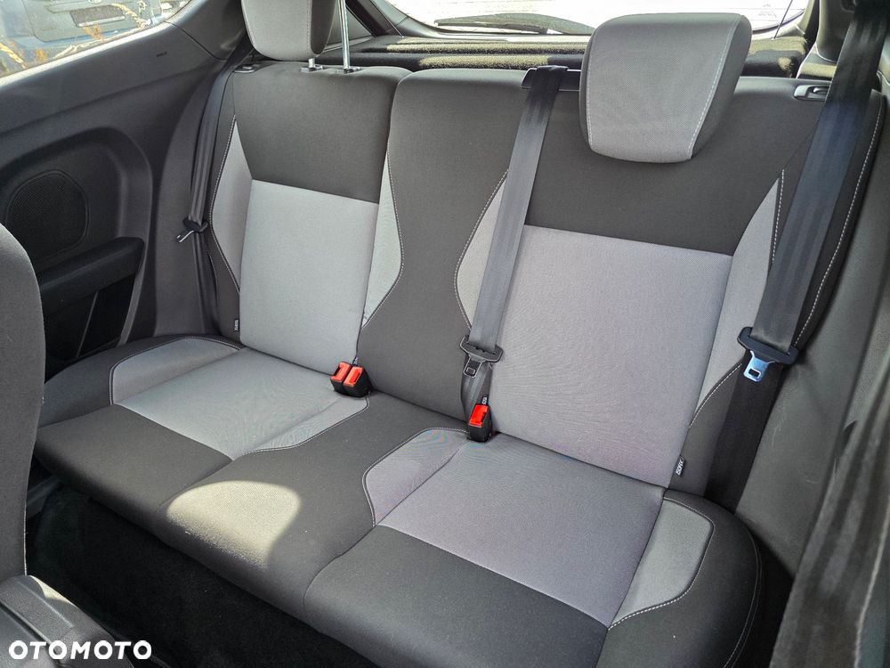 Ford Fiesta 1.6 EcoBoost ST - 19