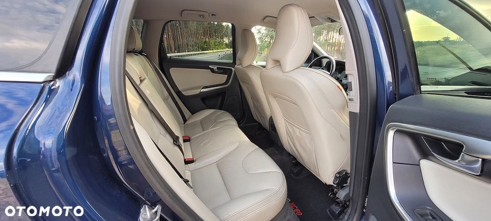 Volvo XC 60 - 17