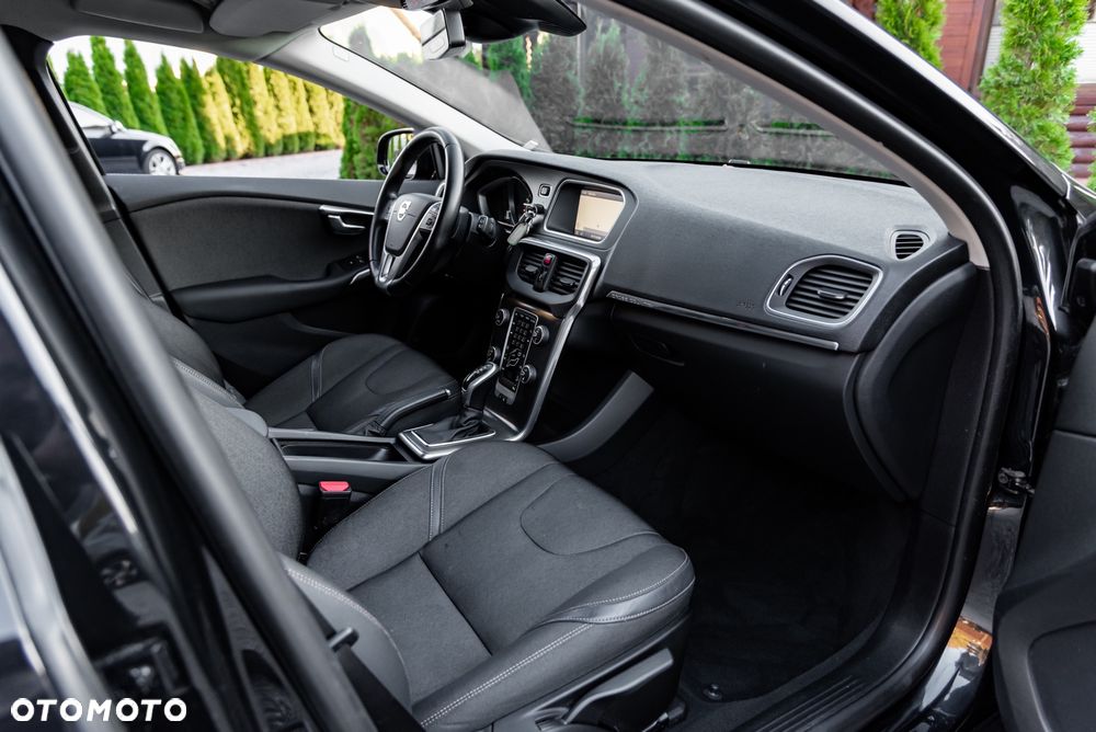 Volvo V40 Cross Country T4 AWD Geartronic - 22