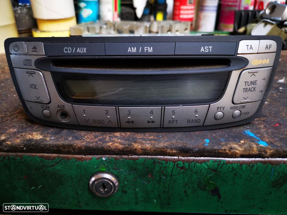 TOYOTA AYGO / C1 / 107 RÁDIO R009 - 1