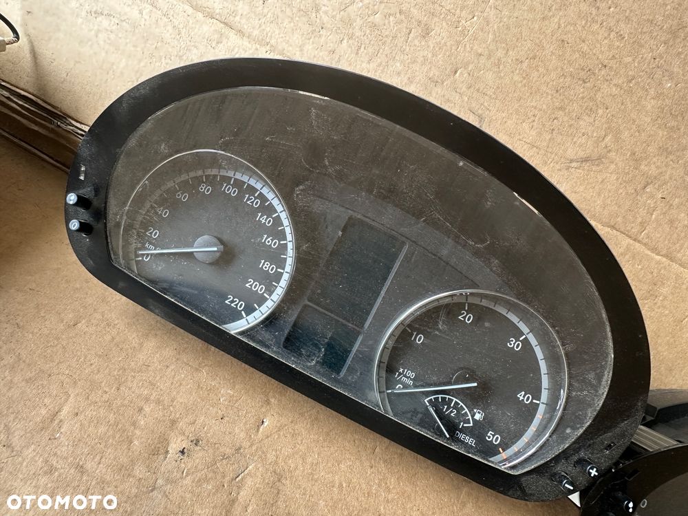 Mercedes 639 VIANO VITO  sprinter 906 licznik diesel cdi lift chrom - 5