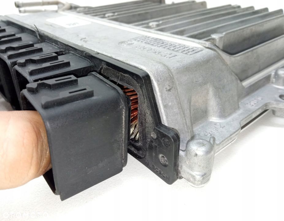 KOMPUTER SILNIKA BMW SERIA 7 G11 G12 4.4 8686192 - 5