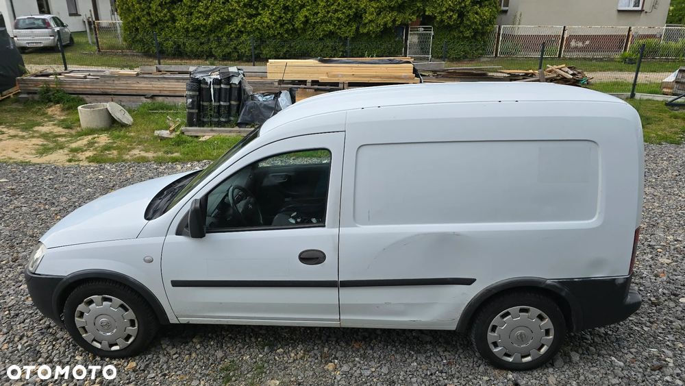 Opel Combo-C - 4