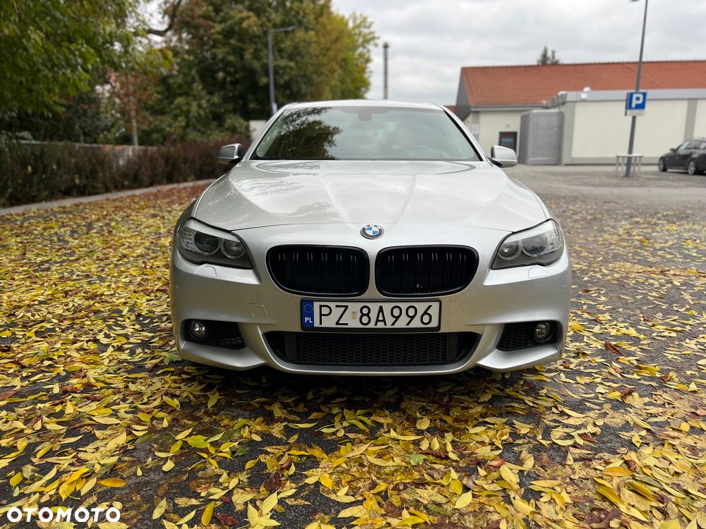 BMW Seria 5 535i xDrive - 7