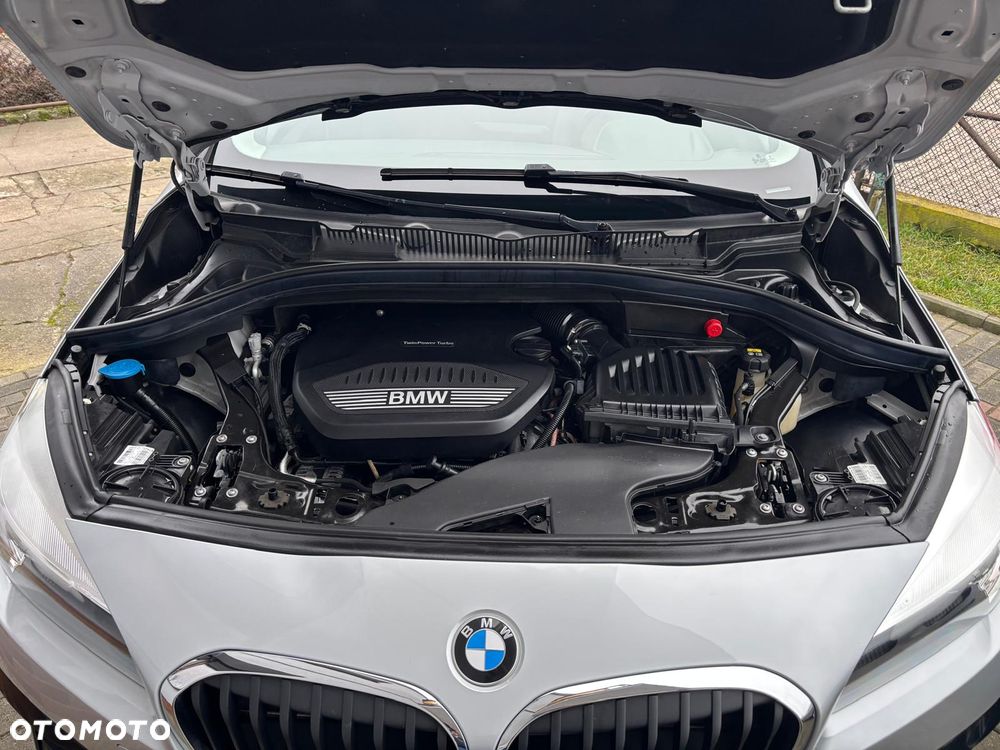 BMW Seria 2 218d Luxury Line sport - 27