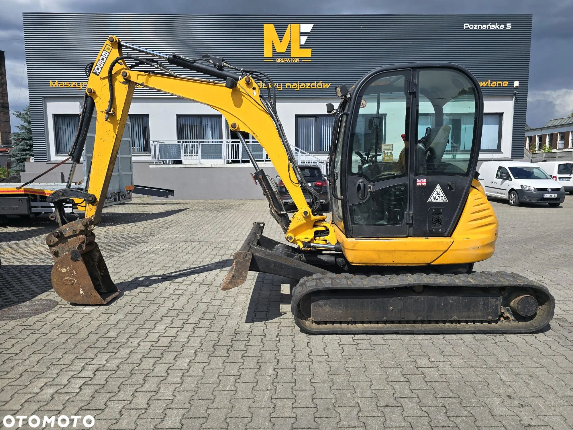 JCB 8050 - 1