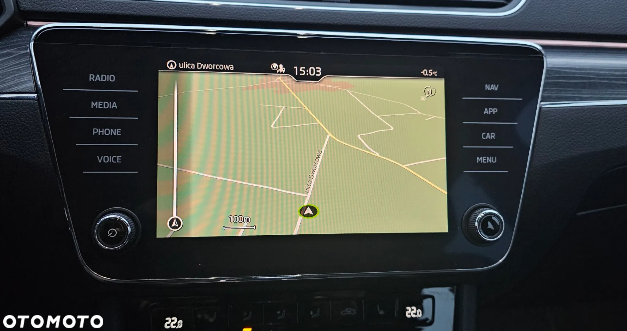 Skoda Superb Combi 2.0 TDI DSG Premium Edition - 14