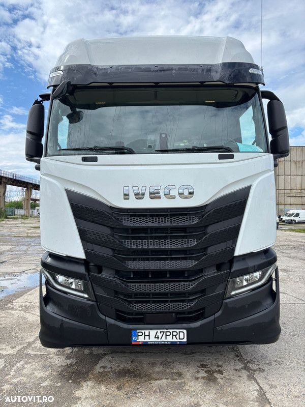 Iveco S-WAY - 2