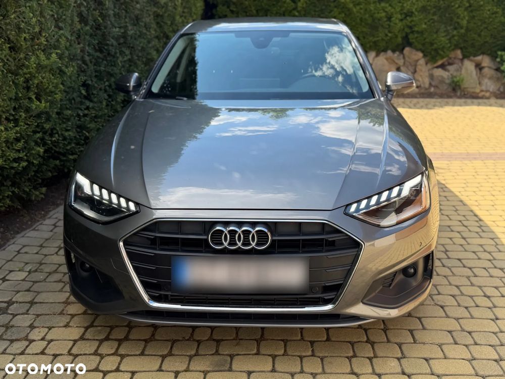 Audi A4 Limousine 35 TFSI Sport S tronic - 13