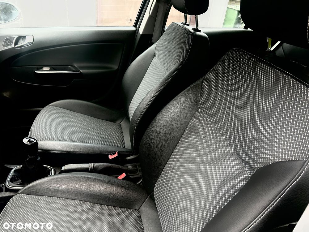 Opel Corsa 1.4 16V Catch me now - 11