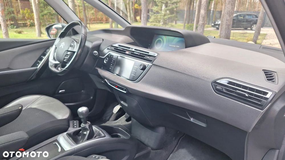 Citroën C4 Grand Picasso BlueHDi 150 Exclusive - 24