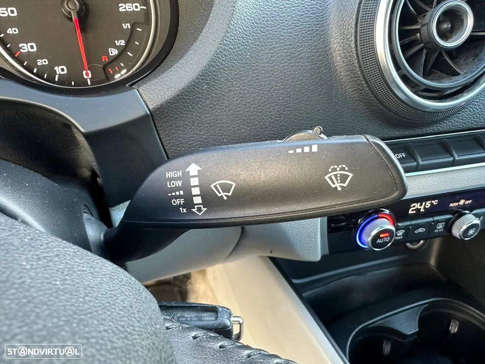 Audi A3 Limousine 1.6 TDI Advance - 13