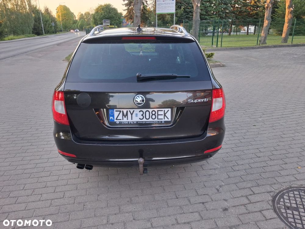 Skoda Superb 2.0 TDI 4x4 DSG FAMILY - 5
