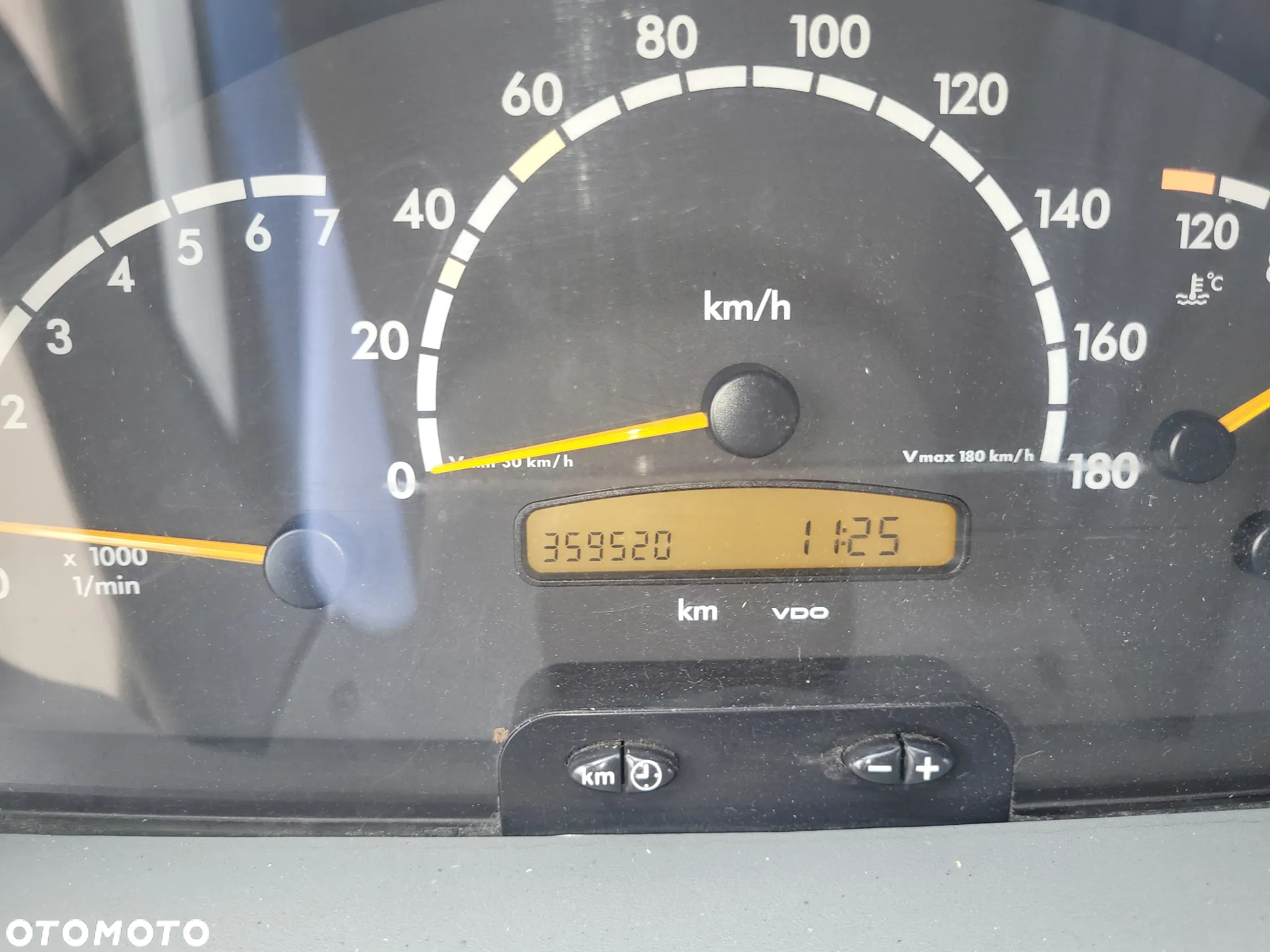 Mercedes-Benz Sprinter - 7