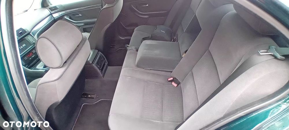 BMW Seria 5 520i - 23