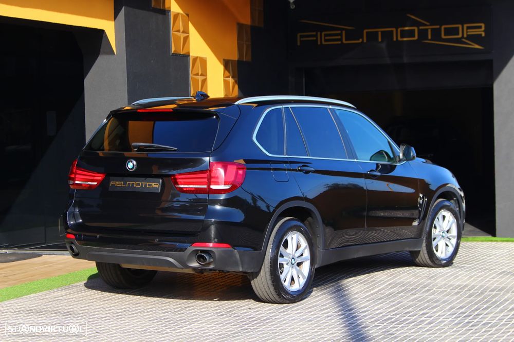 BMW X5 25 d sDrive Comfort 7L - 6
