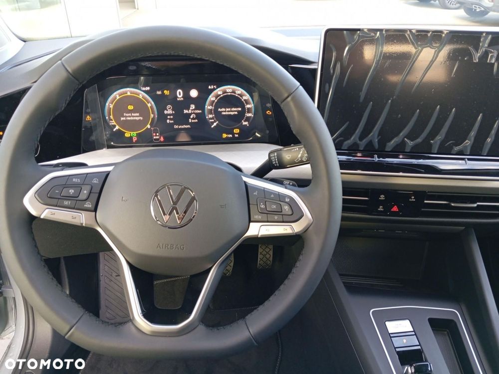 Volkswagen Golf - 16