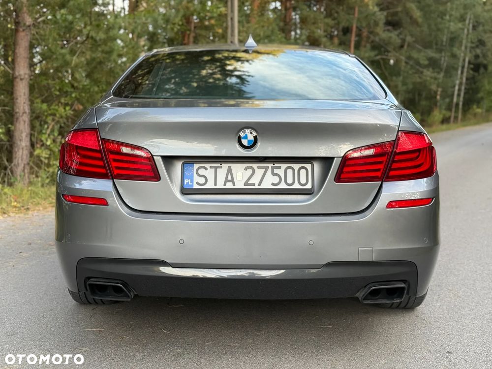 BMW Seria 5 550i - 6