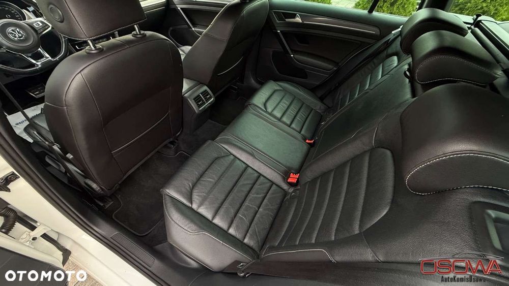 Volkswagen Golf Variant 2.0 TDI SCR DSG R-Line - 37