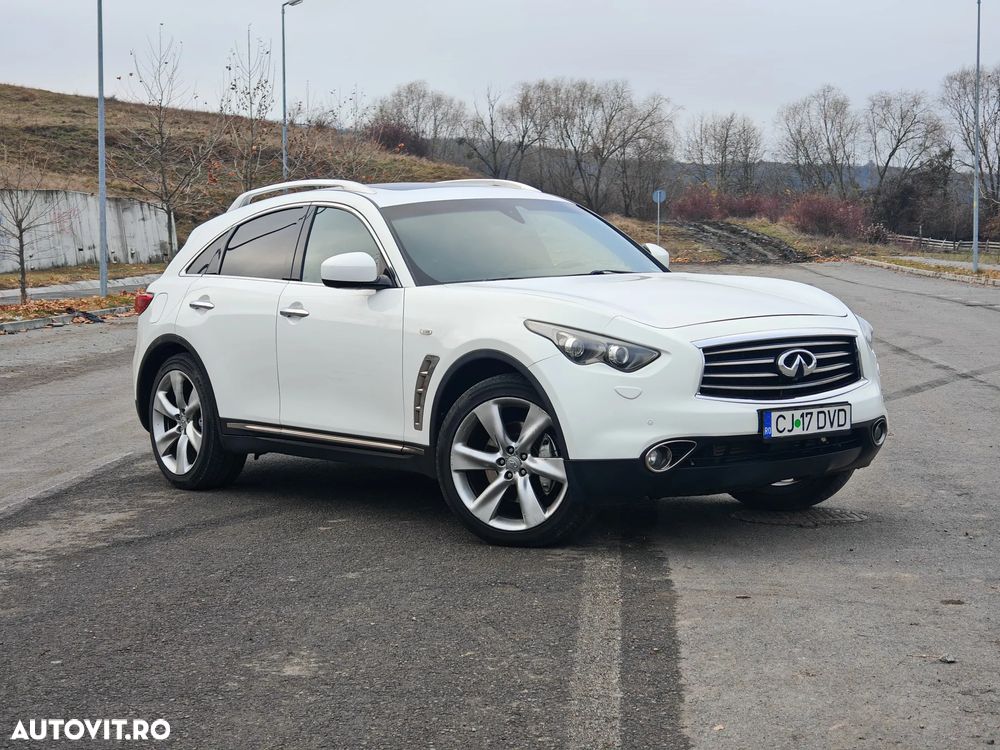 Infiniti FX 30 FX30d 3.0d V6 S Premium AWD - 9