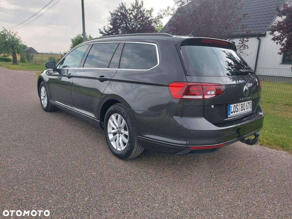 Volkswagen Passat 2.0 TDI SCR DSG Elegance - 3