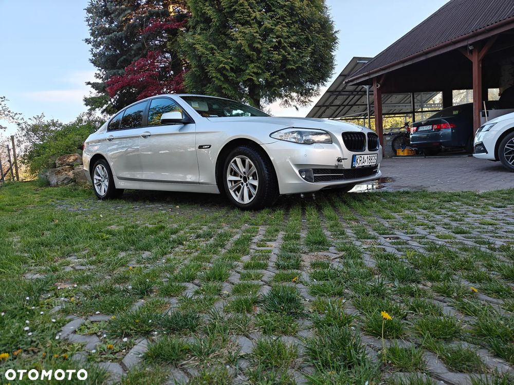BMW Seria 5 530d xDrive Sport-Aut - 14