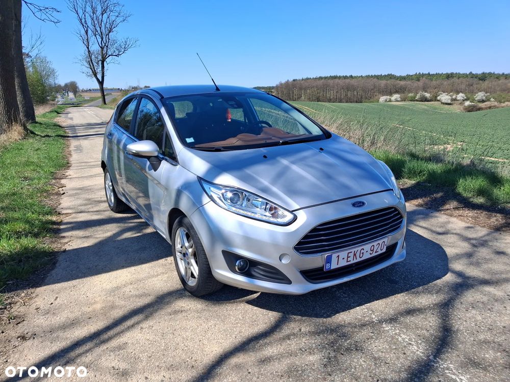 Ford Fiesta 1.5 TDCi Ambiente - 7
