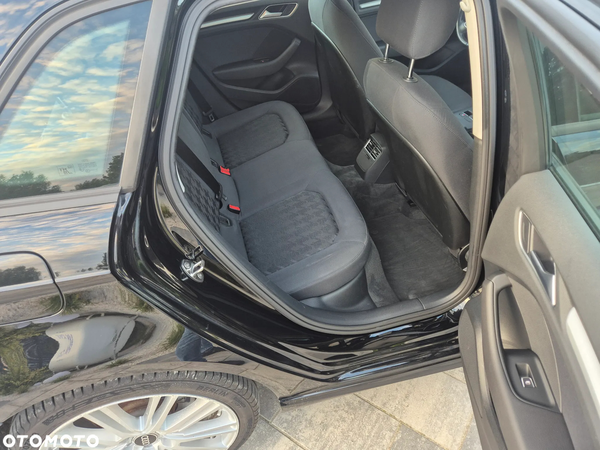 Audi A3 Sportback 1.6 TDI Attraction - 16