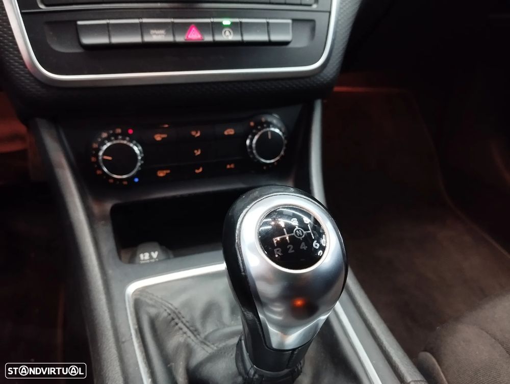 Mercedes-Benz A 160 d - 22