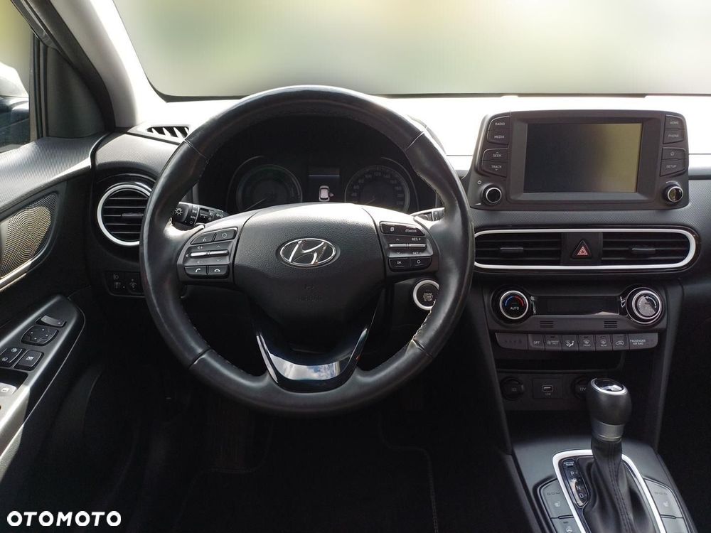 Hyundai Kona - 15