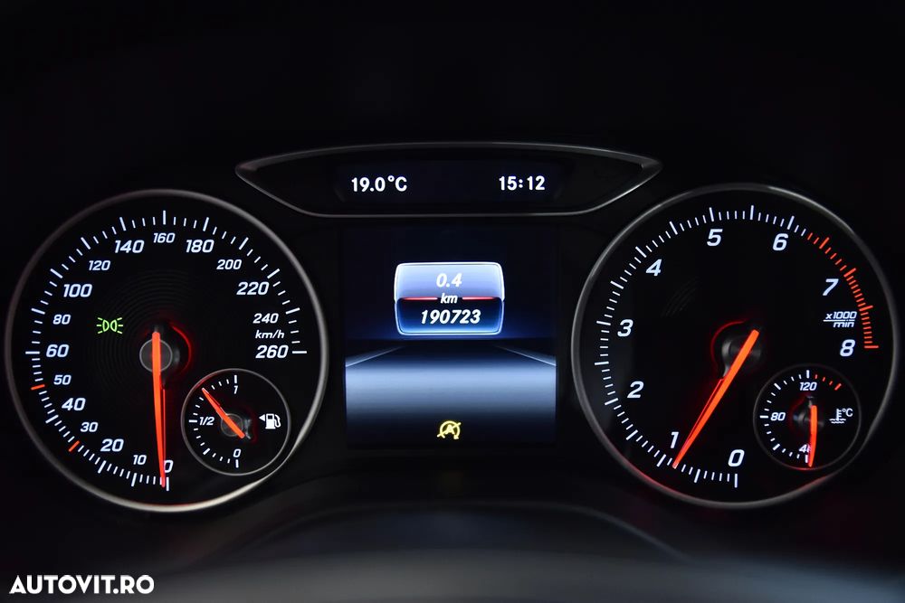 Mercedes-Benz A 160 Standard - 10