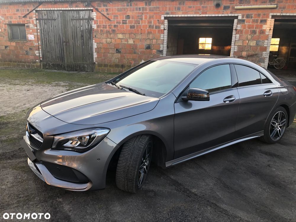 Mercedes-Benz CLA 200 7G-DCT - 8