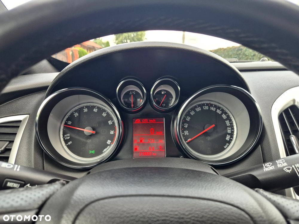 Opel Astra 1.6 T SIDI Sport S&S - 33