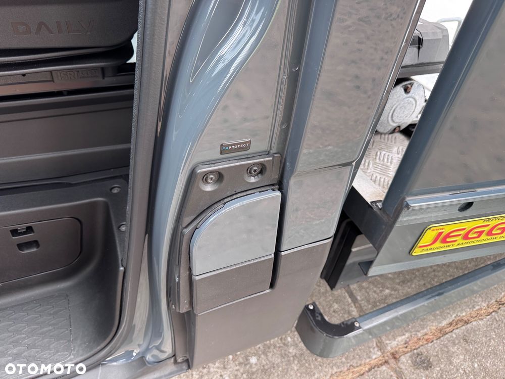 Iveco DAILY - 20
