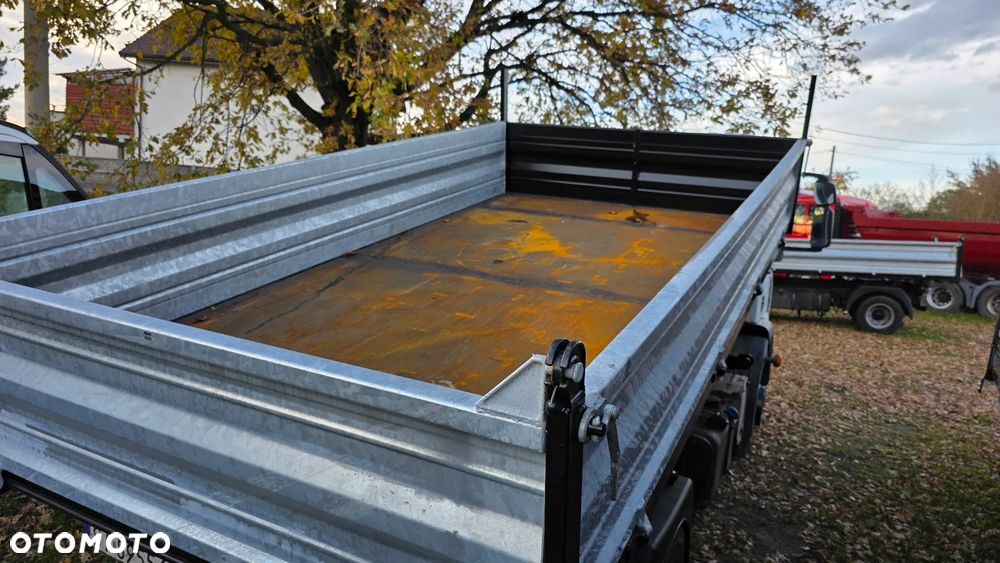 Iveco EUROCARGO 120E22 - 4