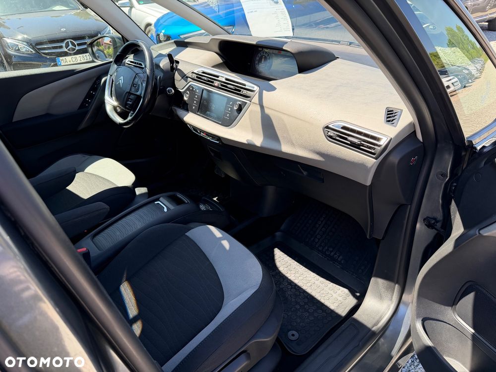 Citroën C4 Grand Picasso - 24