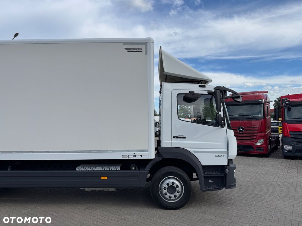 Mercedes-Benz ATEGO - 11