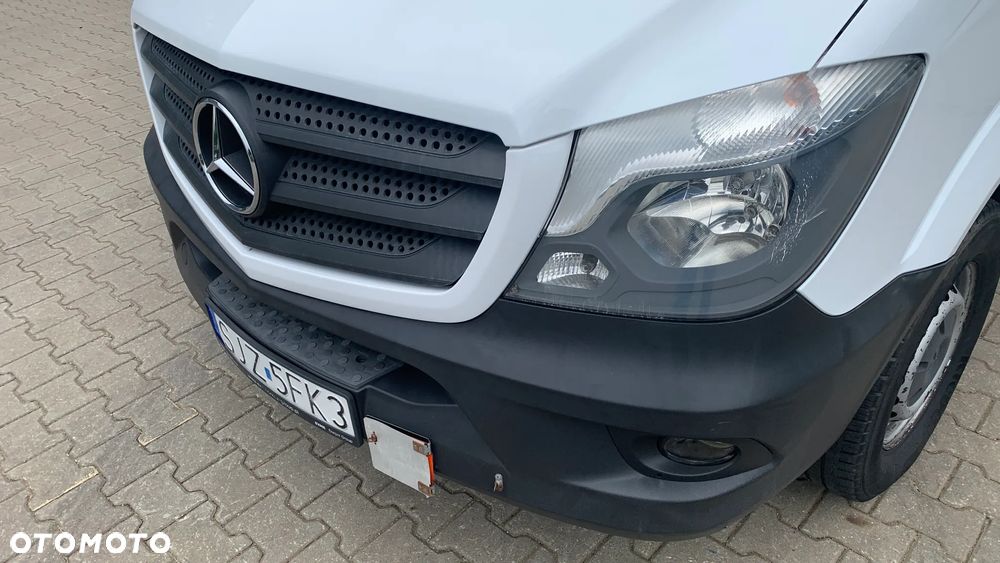 Mercedes-Benz Sprinter - 6