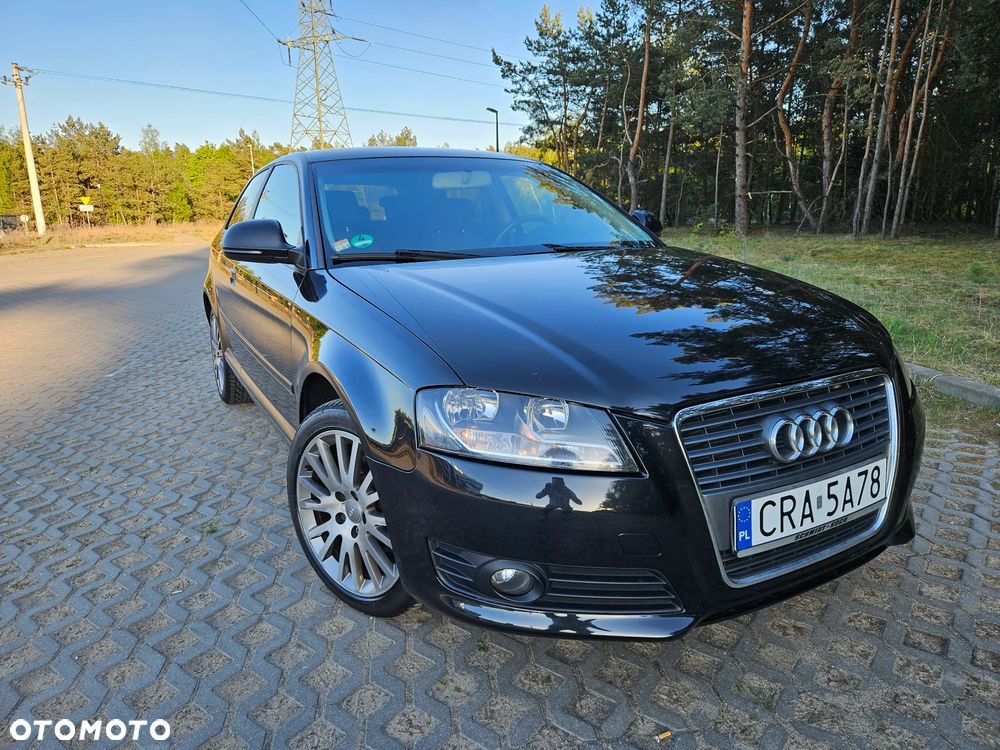 Audi A3 3-drzwiowe 1.6 Attraction - 11
