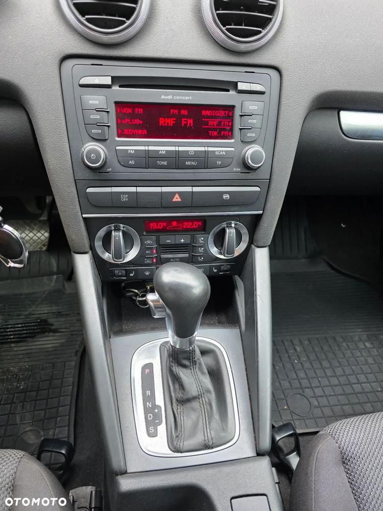 Audi A3 Sportback 1.4T FSI Attraction S tronic - 25