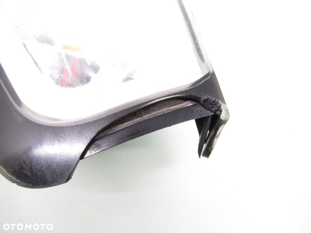 LAMPA PRAWA TYLNA FIAT GRANDE PUNTO - 5