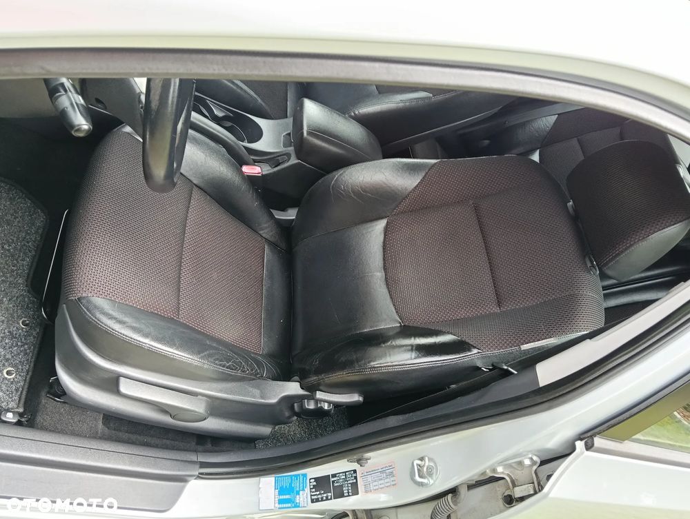 Hyundai i30 i30cw 1.4 Edition Plus - 22