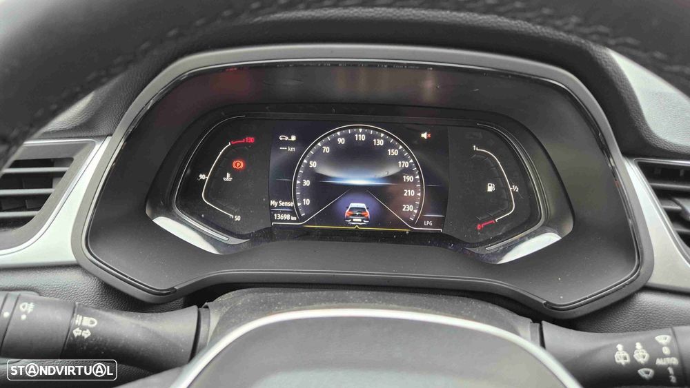 Renault Captur 1.0 TCe Techno Bi-Fuel - 13